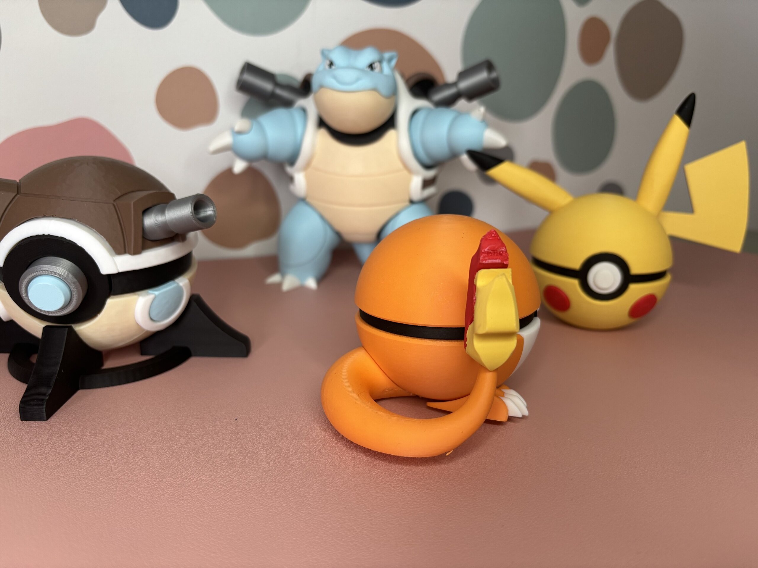 POKEBOLA CHARIZARD - 2